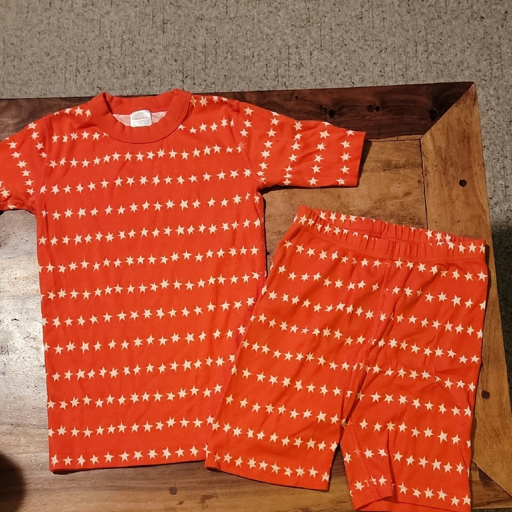 Hanna Andersson Orange Star Pajama Set